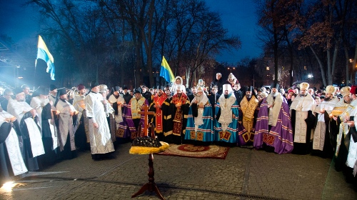 Наш обов'язок помолитися за них в цей час, - Патріарх Філарета під час вшанувань жертв Голодоморів